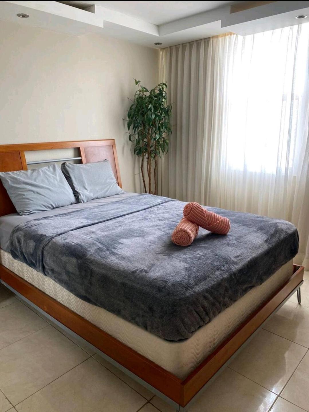 Marbella Apartments Сан-Хуан Экстерьер фото