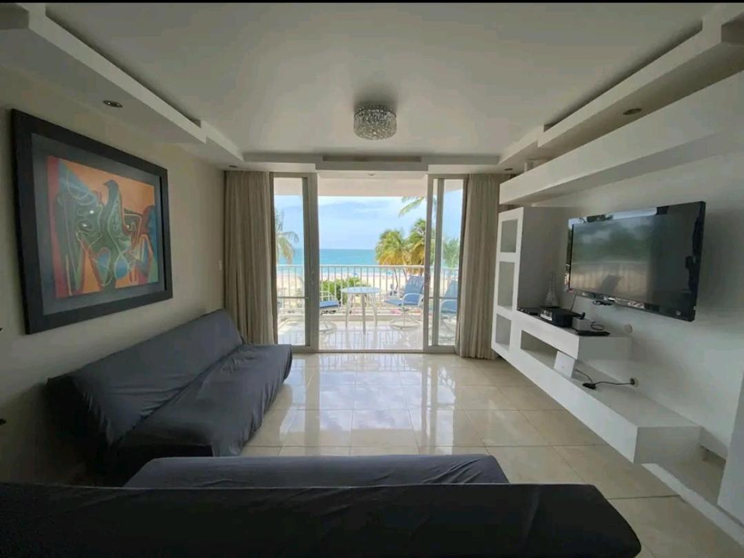 Marbella Apartments Сан-Хуан Экстерьер фото