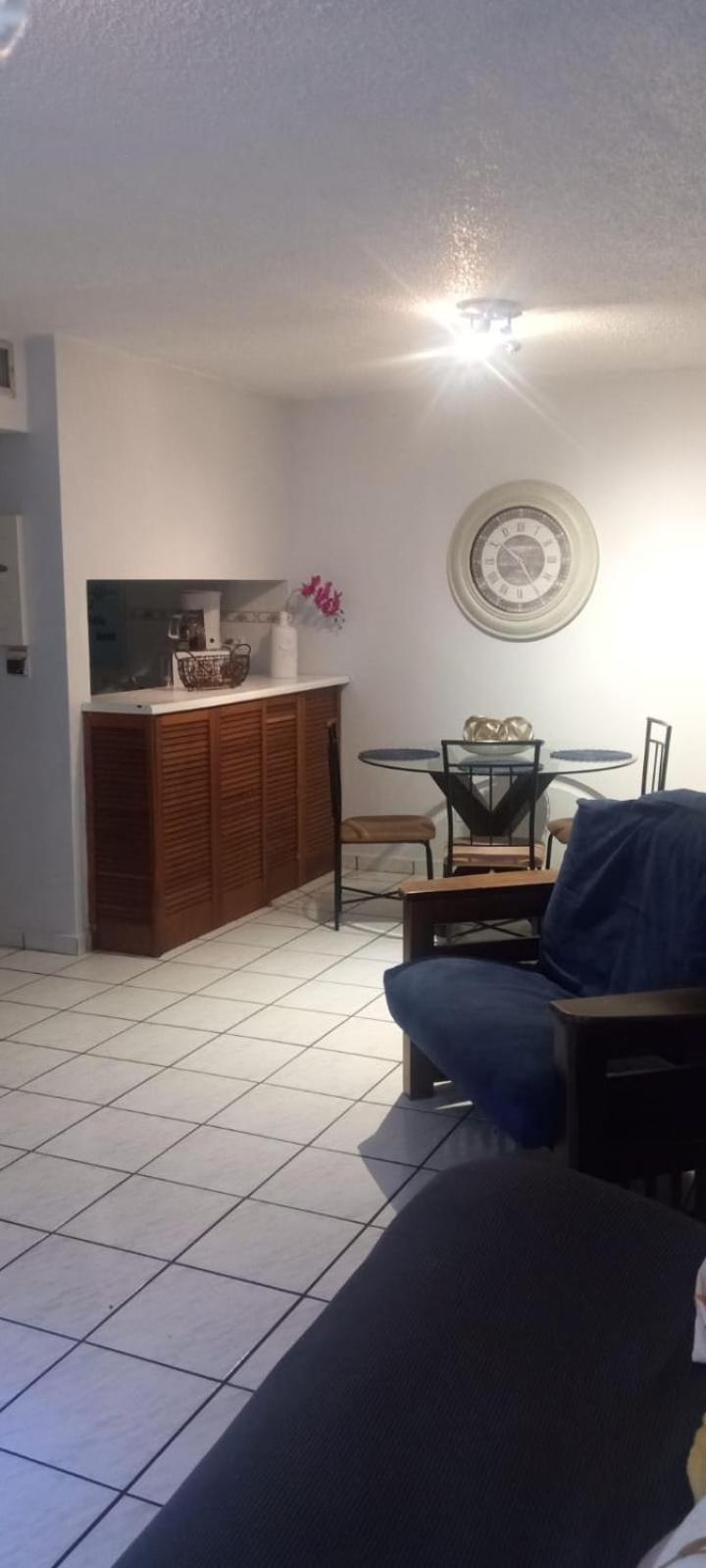 Marbella Apartments Сан-Хуан Экстерьер фото